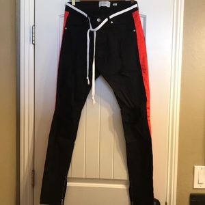 Men’s LaKENSIE pants size small